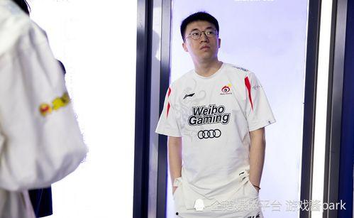 涵艺爆料rng中单视频,rng中单选手神秘训练幕后曝光  第1张